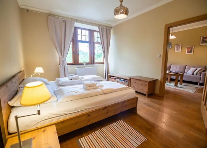 Apartinvest Nieruchomosci Jozefina 34 *